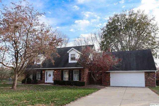 front view of house with a yard