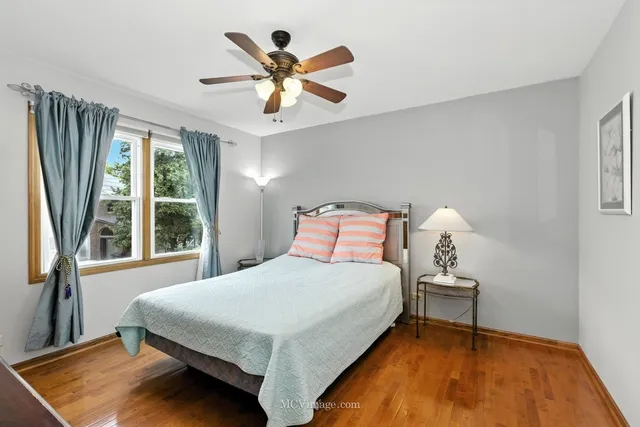 $625,000 | 3835 Huntington Boulevard, Hoffman Estates, IL 60192