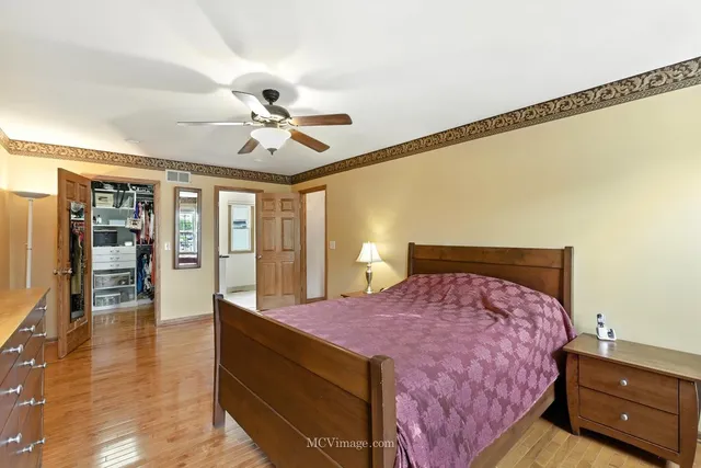 $625,000 | 3835 Huntington Boulevard, Hoffman Estates, IL 60192