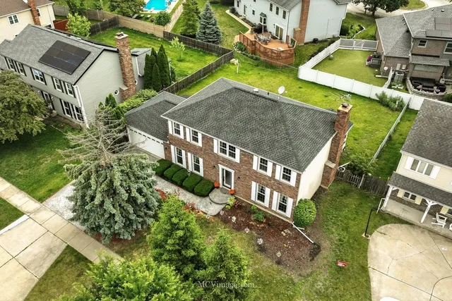 $625,000 | 3835 Huntington Boulevard, Hoffman Estates, IL 60192