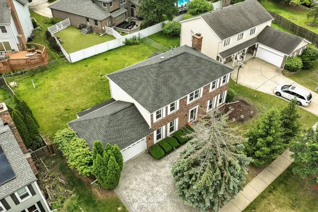 $625,000 | 3835 Huntington Boulevard, Hoffman Estates, IL 60192