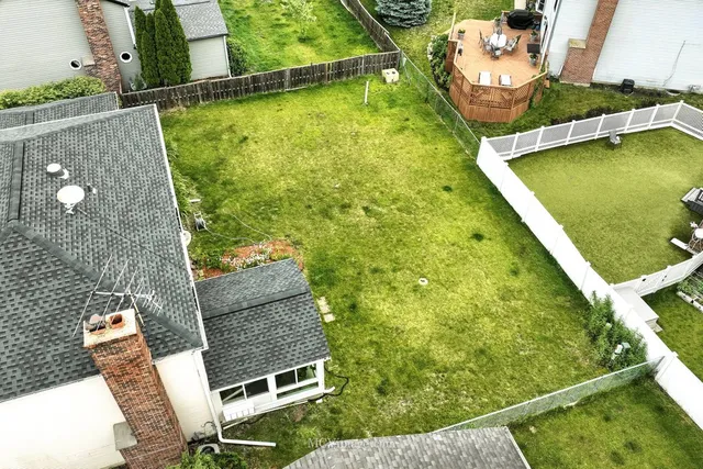 $625,000 | 3835 Huntington Boulevard, Hoffman Estates, IL 60192