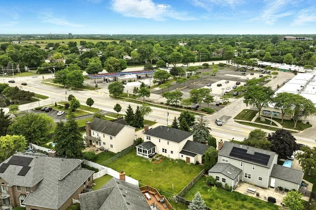 $625,000 | 3835 Huntington Boulevard, Hoffman Estates, IL 60192