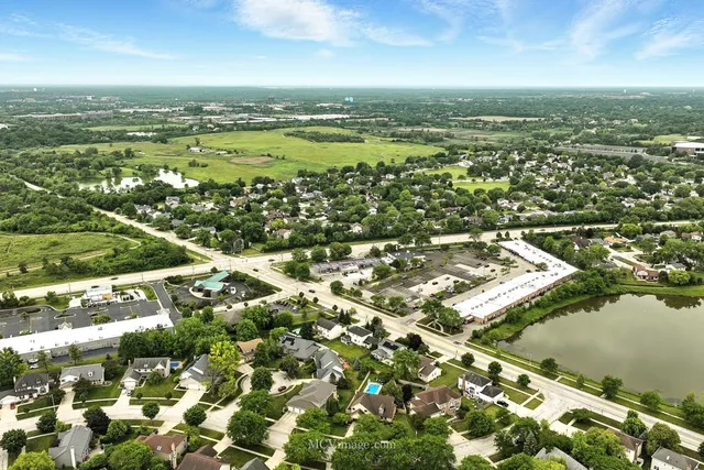 $625,000 | 3835 Huntington Boulevard, Hoffman Estates, IL 60192