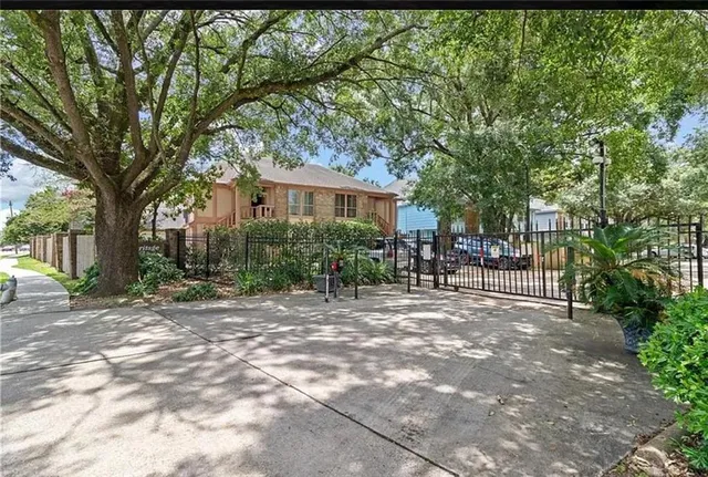 $90,000 | 12 Heritage Lane, Unit 46, New Orleans, LA 70114