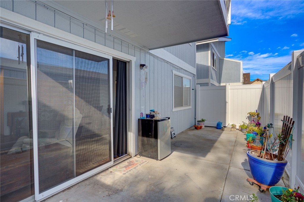1165 Maple Street, Unit E Arroyo Grande, CA 93420 - Photo 34 of 50 a view of a porch with furniture
