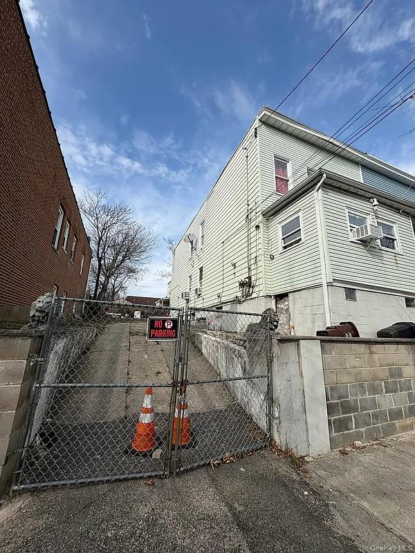106-13 34th Avenue Queens, NY 11368 - Photo 2 of 22