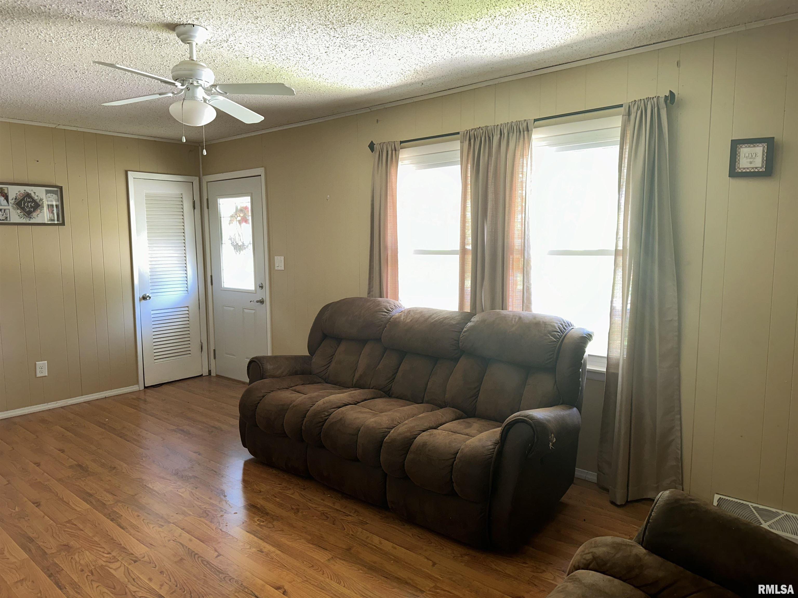 509 Berry Street Freeman Spur, IL 62841 - Photo 22 of 42