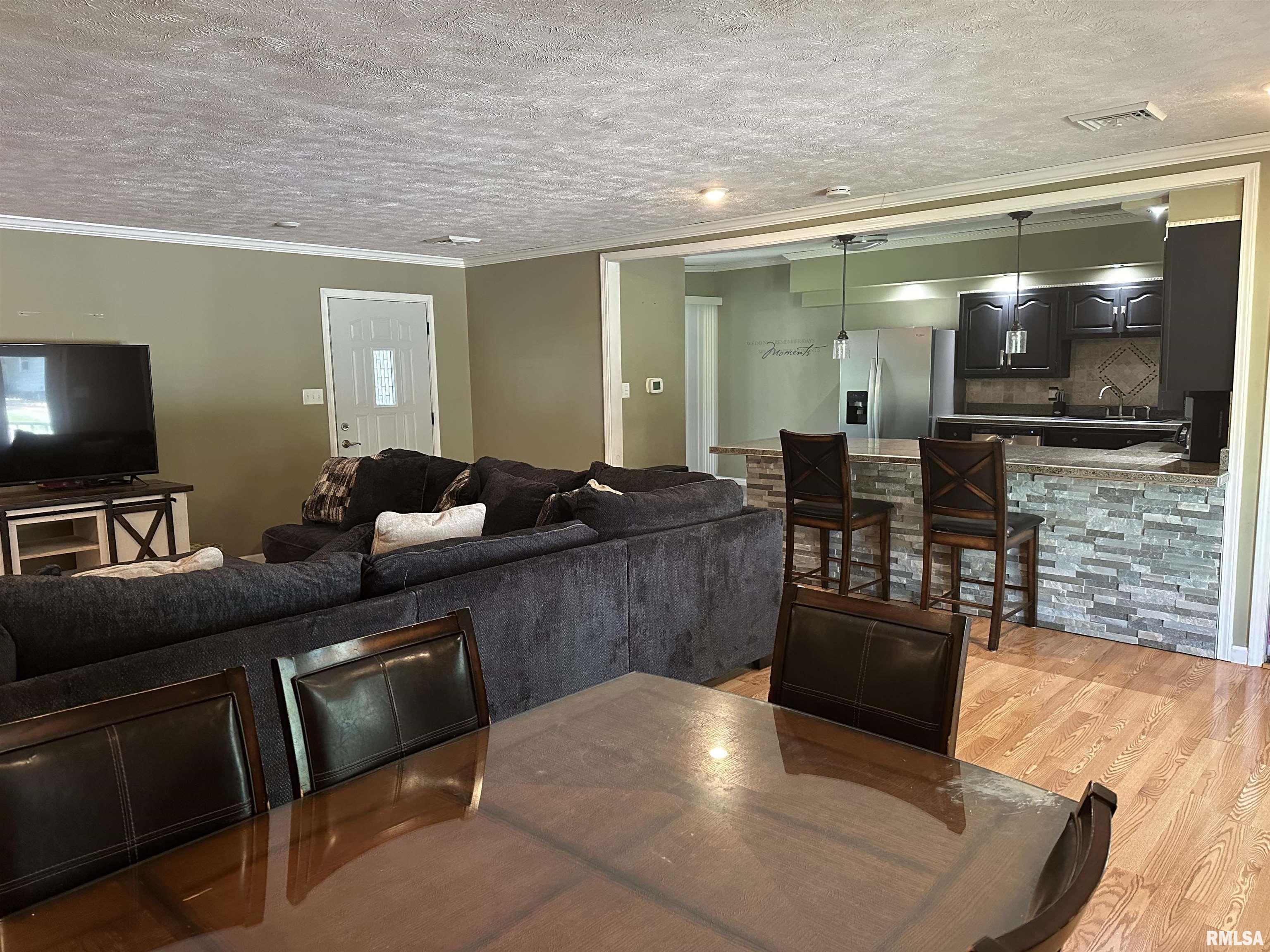 509 Berry Street Freeman Spur, IL 62841 - Photo 9 of 42
