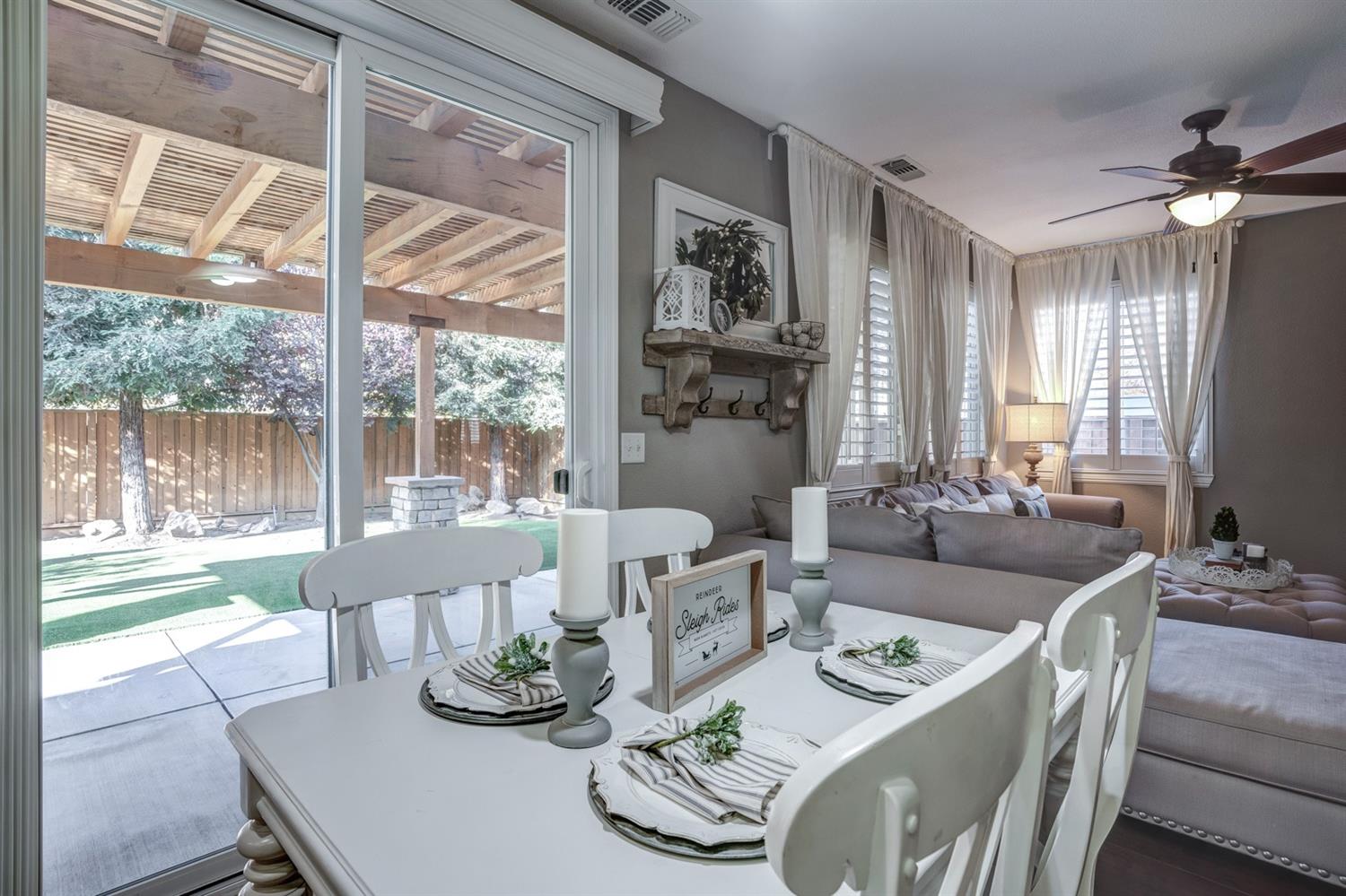 692 Blueberry Lane Madera, CA 93638 - Photo 11 of 43