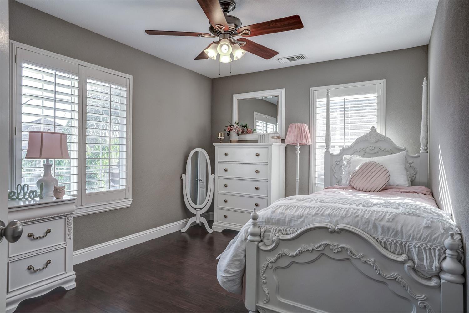 692 Blueberry Lane Madera, CA 93638 - Photo 23 of 43