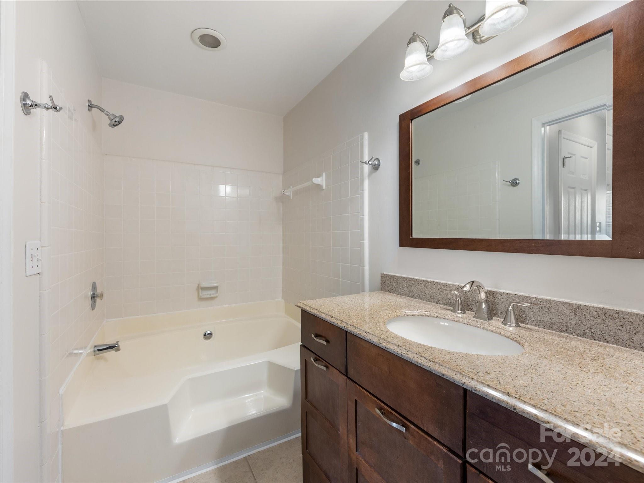 5003 Sharon Road, Unit D Charlotte, NC 28210 - Photo 24 of 34