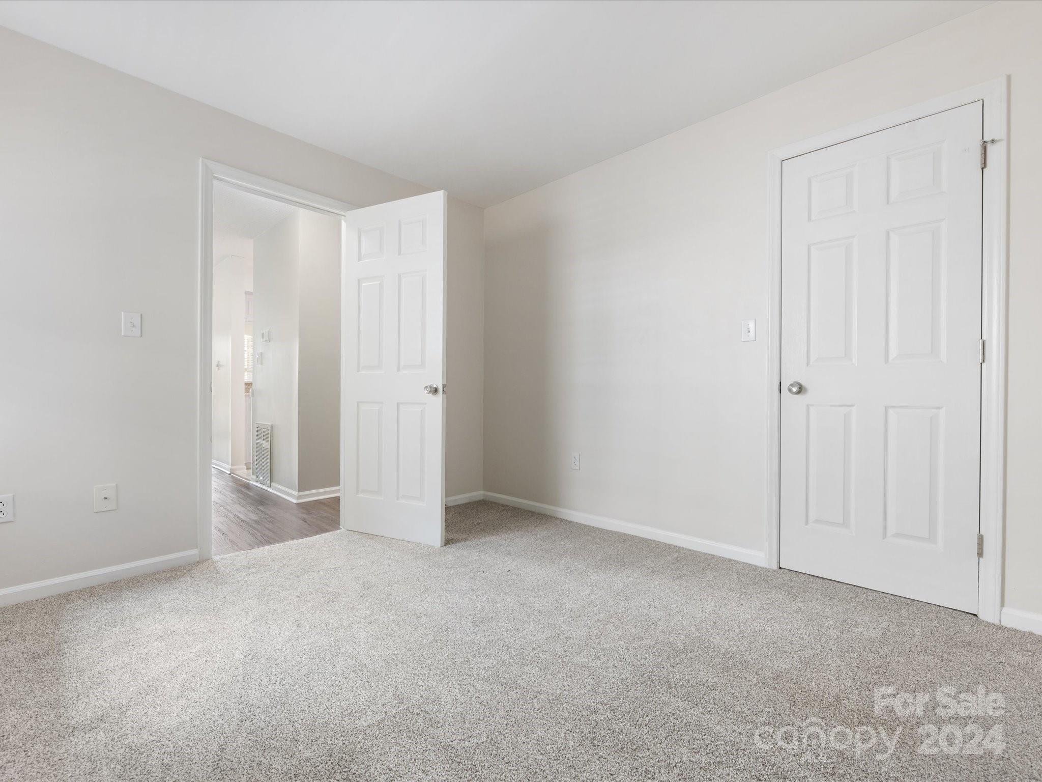 5003 Sharon Road, Unit D Charlotte, NC 28210 - Photo 28 of 34