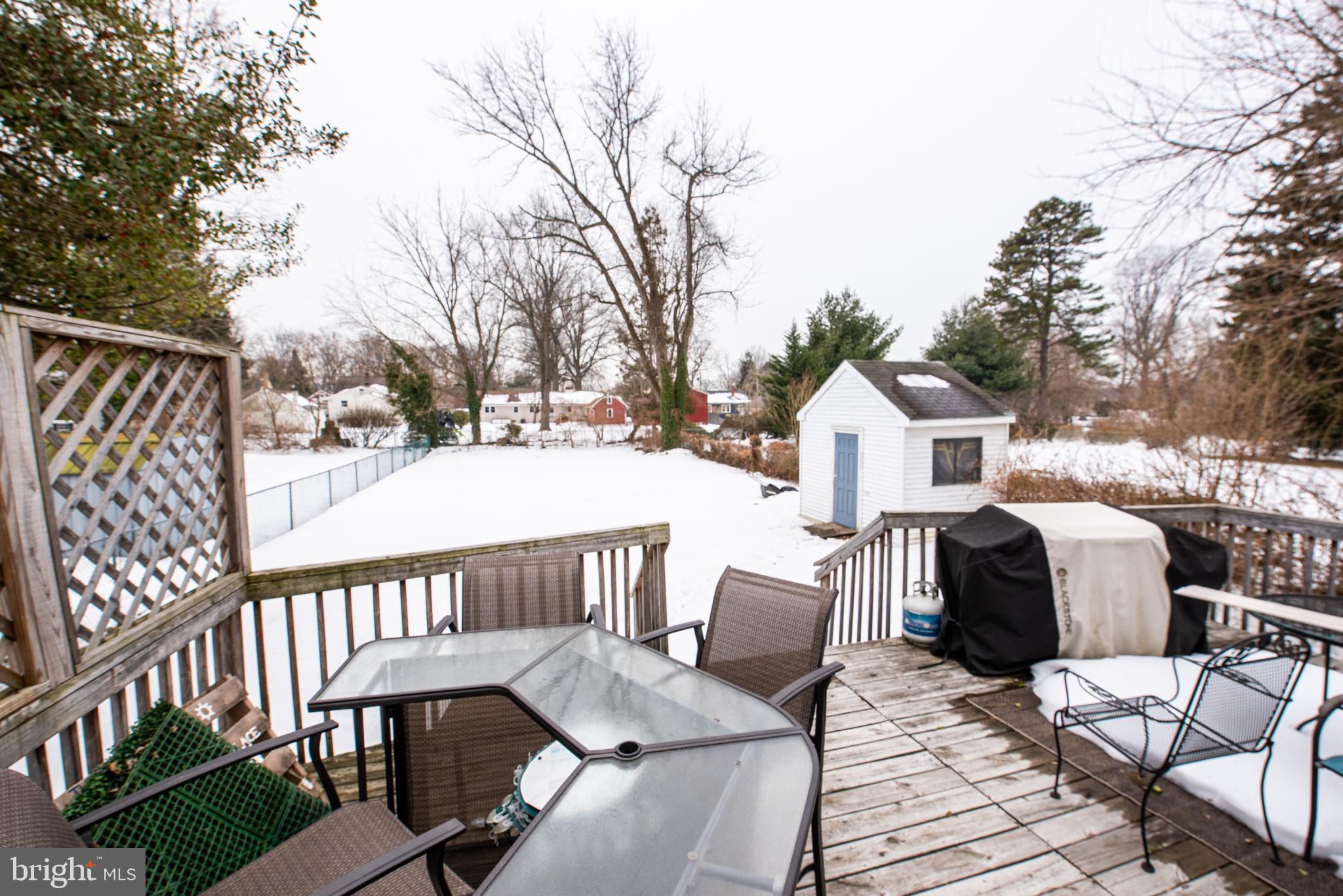 452 Elm Avenue Maple Shade, NJ 08052 - Photo 28 of 31 a view of a house with backyard and sitting area