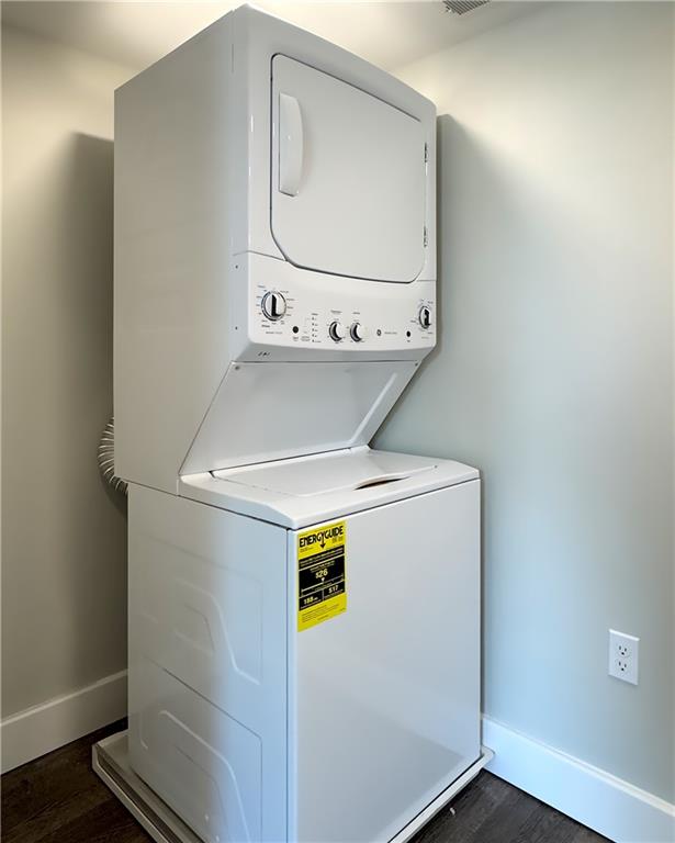 422 Walnut Street, Unit 1 Sewickley, PA 15143 - Photo 11 of 13 a utility room with dryer and washer