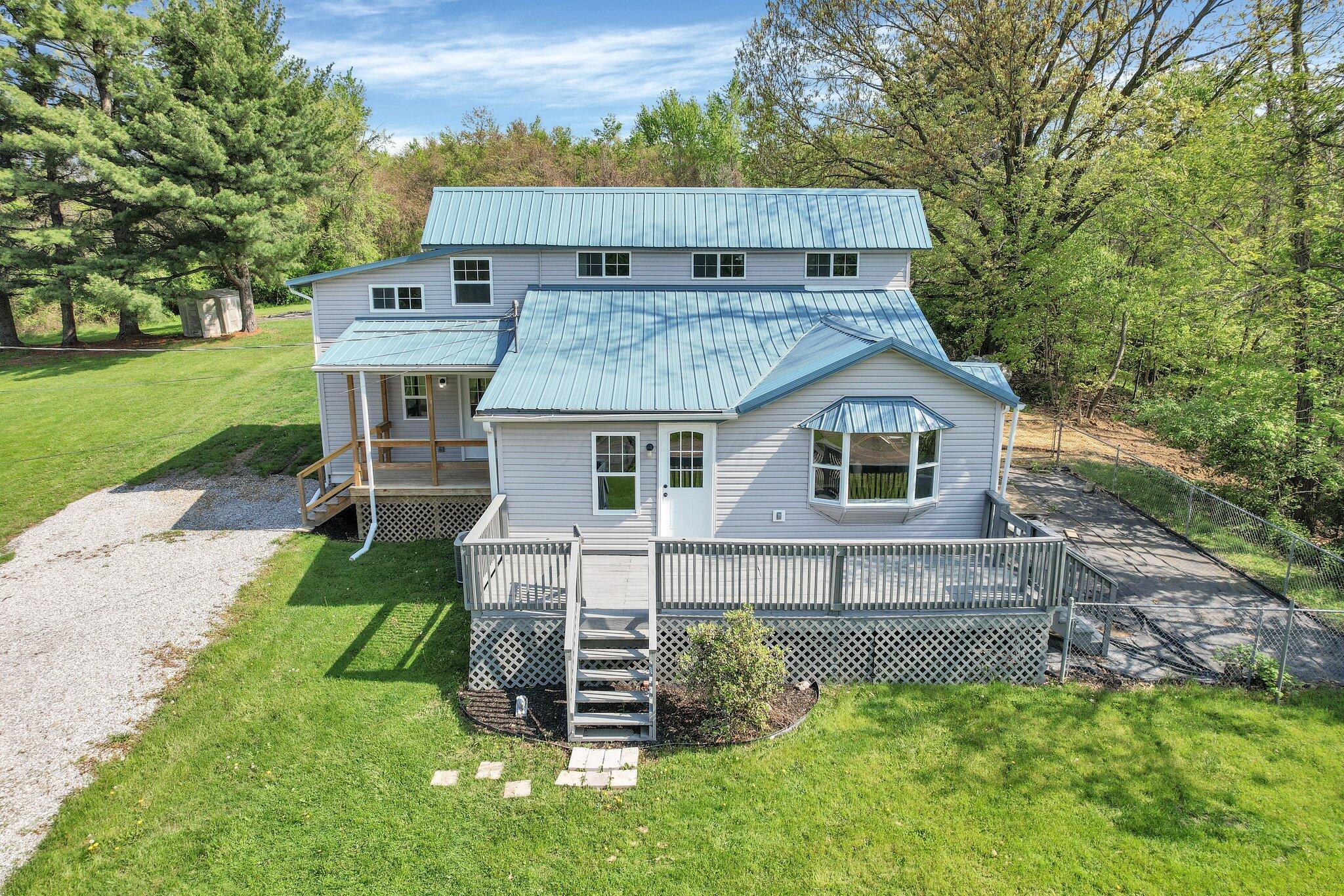 16569 Murray Road Mount Vernon, OH 43050 - Photo 3 of 32 4-web-or-mls-16569-murray-rd