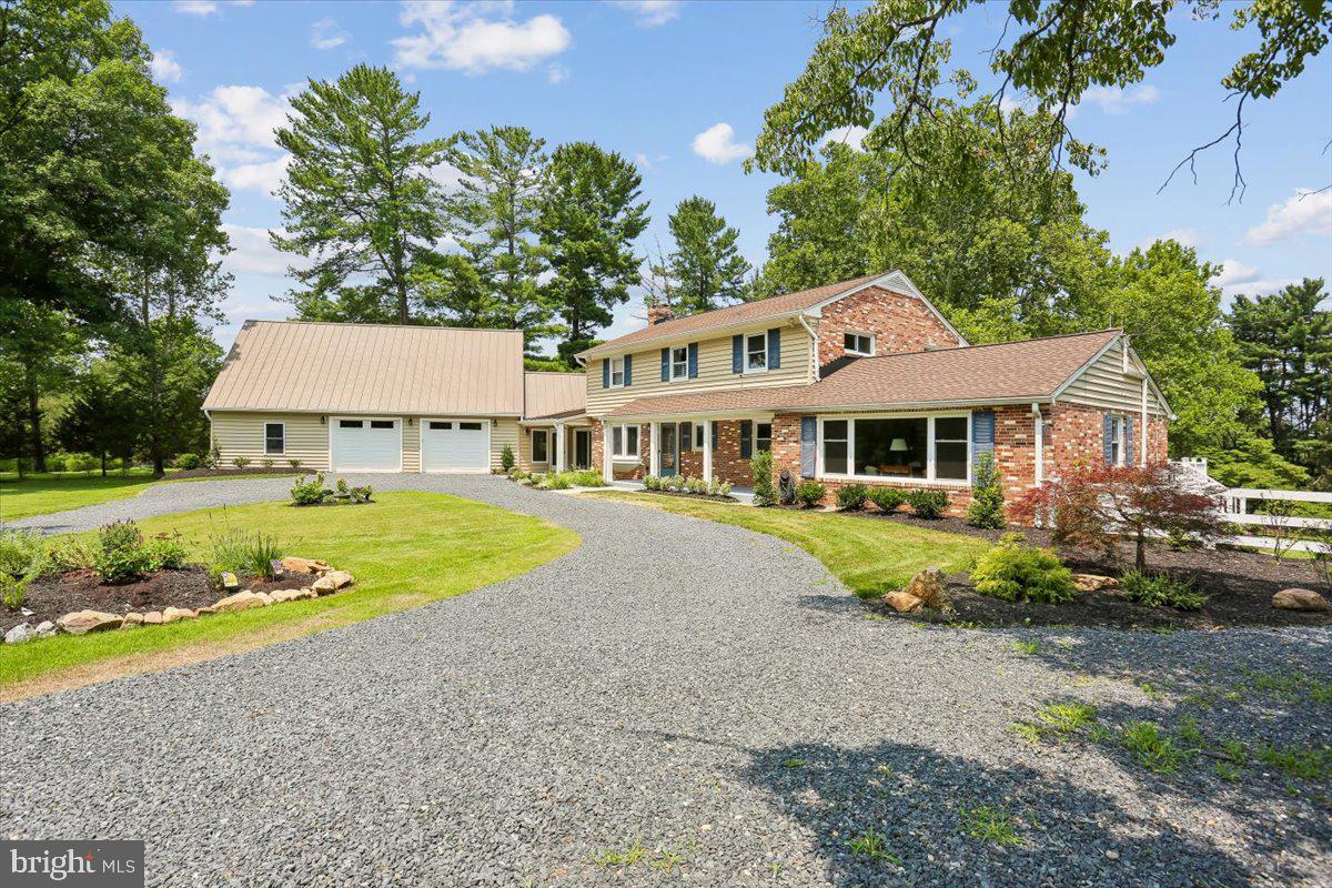 14811 Springfield Road Germantown, MD 20874 - Photo 87 of 116 circular driveway