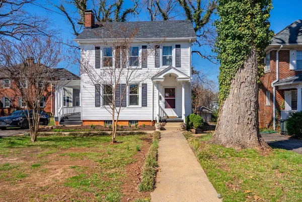 $229,000 | 220 Langhorne Lane, Lynchburg, VA 24501