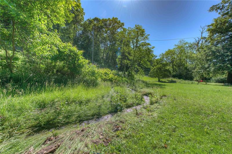 179 Shaffer Road Sewickley, PA 15143 - Photo 8 of 24