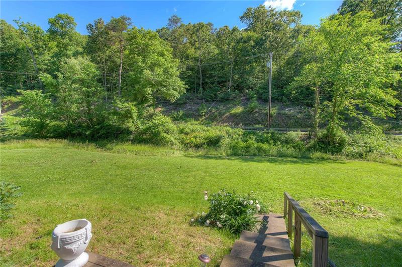 179 Shaffer Road Sewickley, PA 15143 - Photo 9 of 24