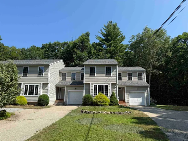 $3,000 | 144 Main Street, Unit 2, Fremont, NH 03044