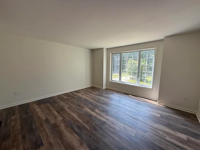 $3,000 | 144 Main Street, Unit 2, Fremont, NH 03044