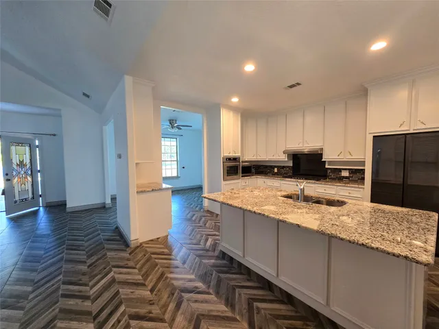 $450,000 | 2002 White Doe Court, Cleveland, TX 77328