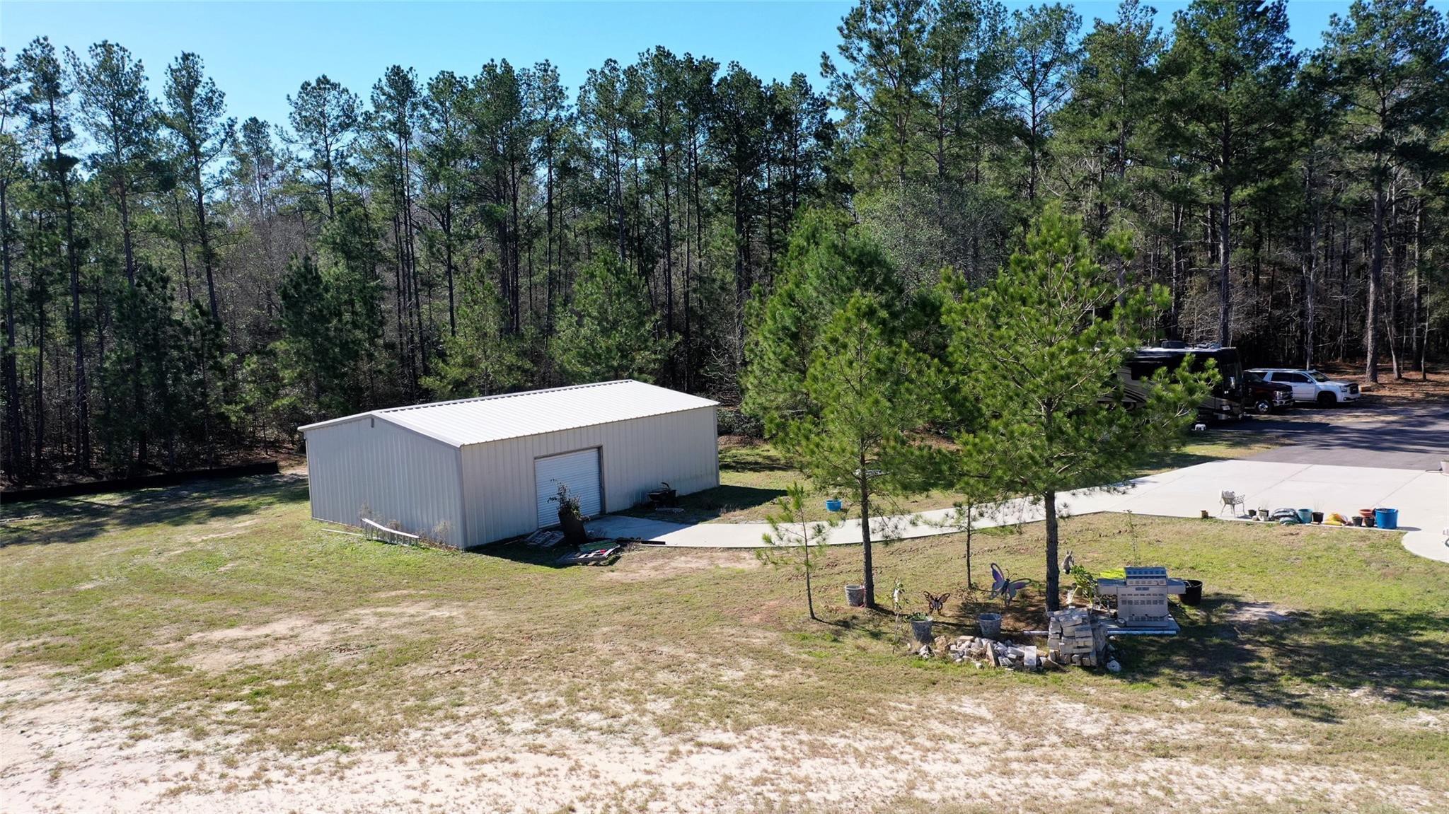 2002 White Doe Court Cleveland, TX 77328 - Photo 34 of 49