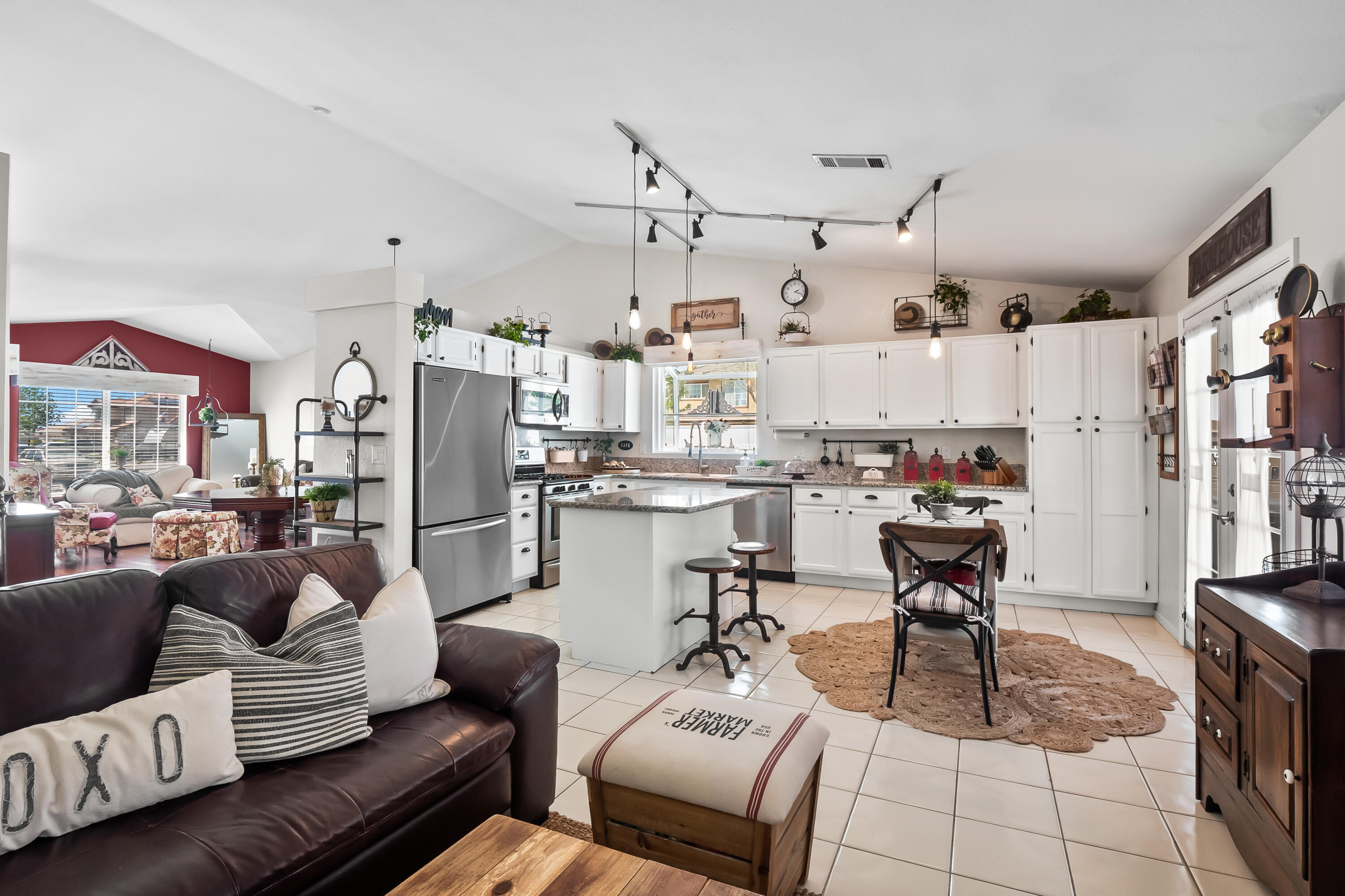 44328 Encanto Way Lancaster, CA 93536 - Photo 9 of 38 Encanto-9