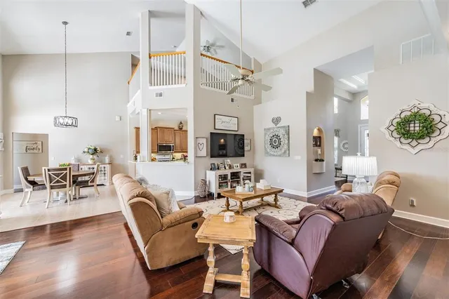 $695,000 | 19119 Mandarin Grove Place, Tampa, FL 33647