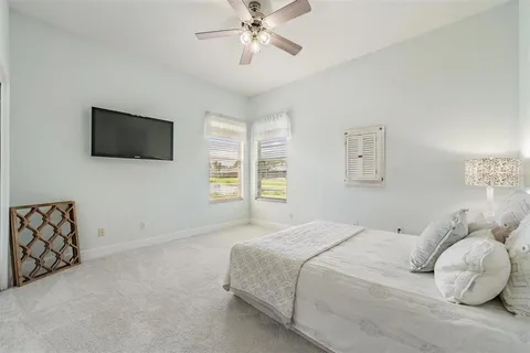 $695,000 | 19119 Mandarin Grove Place, Tampa, FL 33647