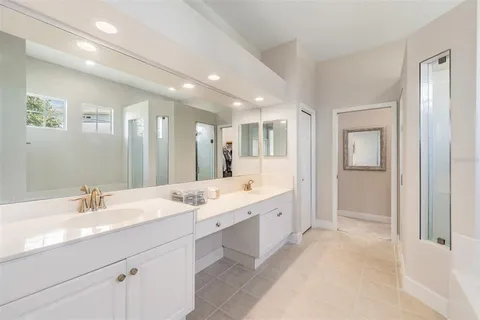 $695,000 | 19119 Mandarin Grove Place, Tampa, FL 33647