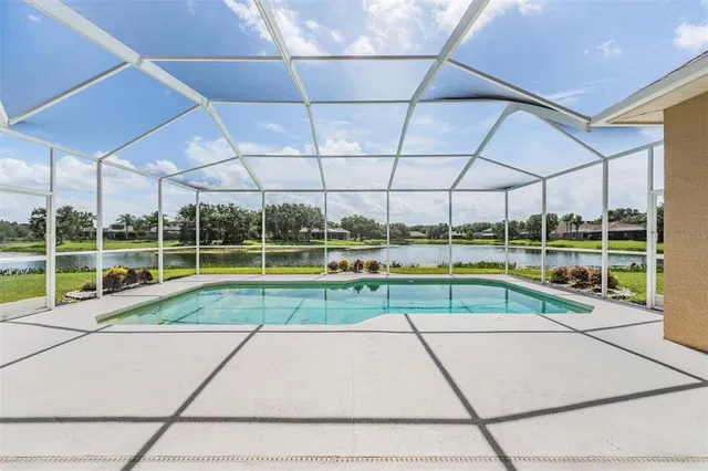 $695,000 | 19119 Mandarin Grove Place, Tampa, FL 33647