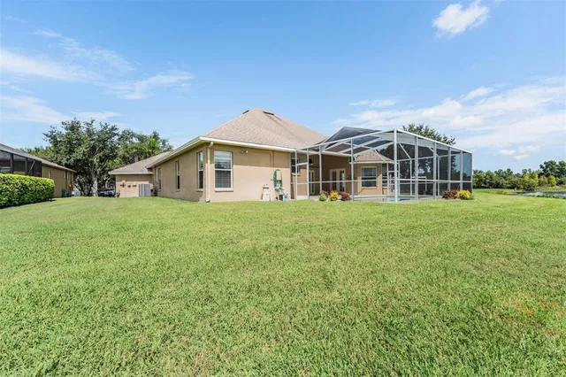 $695,000 | 19119 Mandarin Grove Place, Tampa, FL 33647