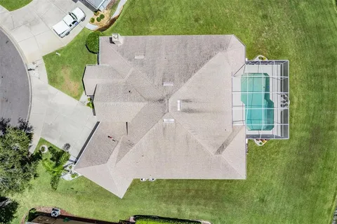 $695,000 | 19119 Mandarin Grove Place, Tampa, FL 33647