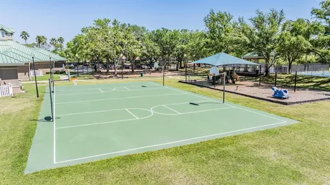 $695,000 | 19119 Mandarin Grove Place, Tampa, FL 33647