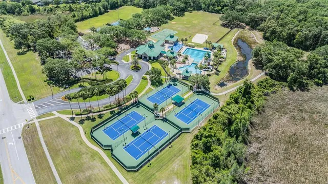 $695,000 | 19119 Mandarin Grove Place, Tampa, FL 33647