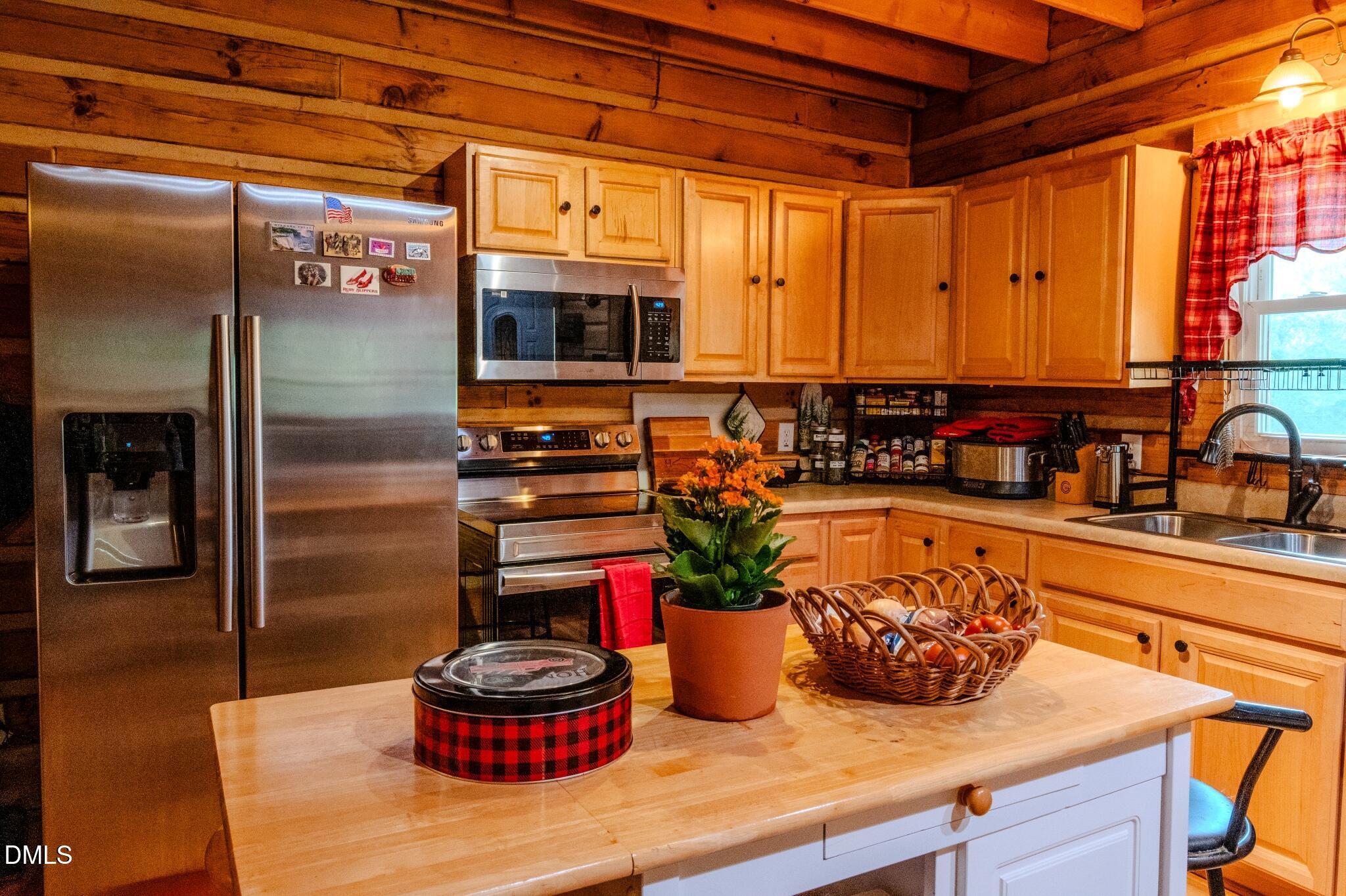 628 Roberts Road Laurel Springs, NC 28644 - Photo 20 of 47 628-Roberts-Road-Laurel-Springs-745