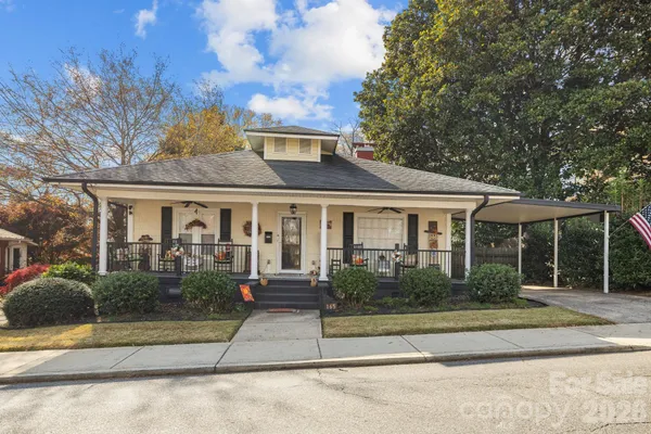 $420,000 | 165 8th Avenue, Cramerton, NC 28032