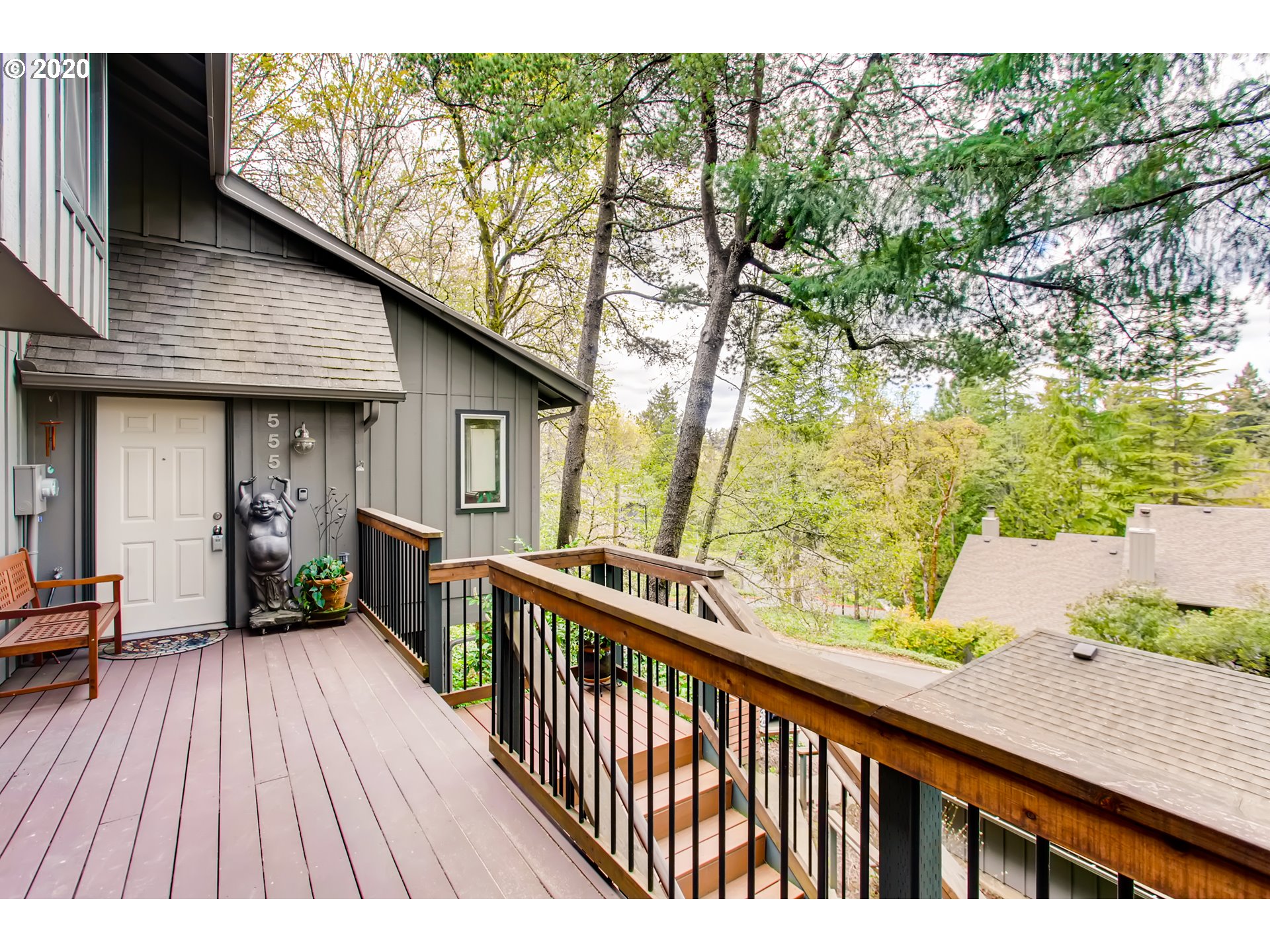 5557 Southwest Multnomah Boulevard Portland, OR 97219 - Photo 3 of 21