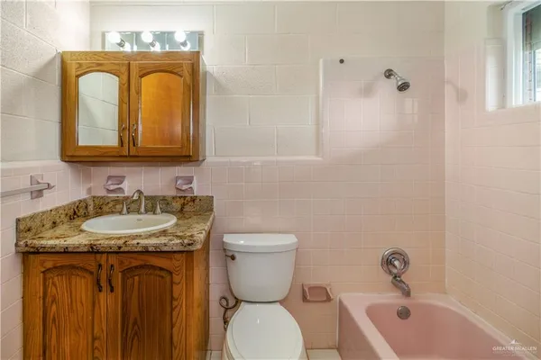 $645,000 | 28664 South Altas Palmas Road, Harlingen, TX 78552