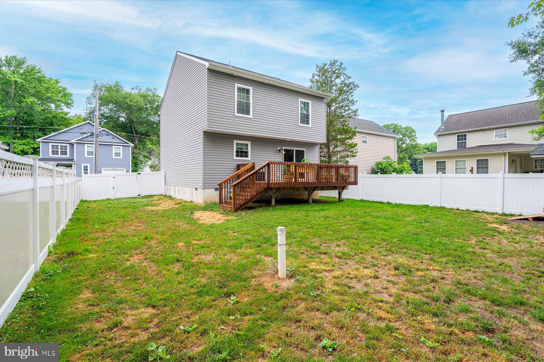 4909 Olive Street Shady Side, MD 20764 - Photo 6 of 40