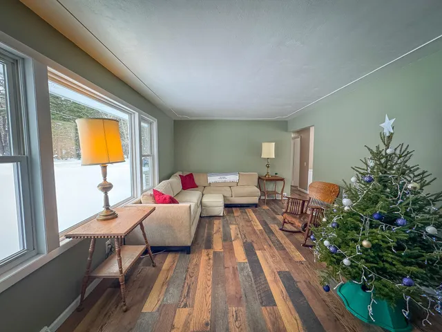 $279,000 | 5279 West Lakewood Road, Whitehall, MI 49461