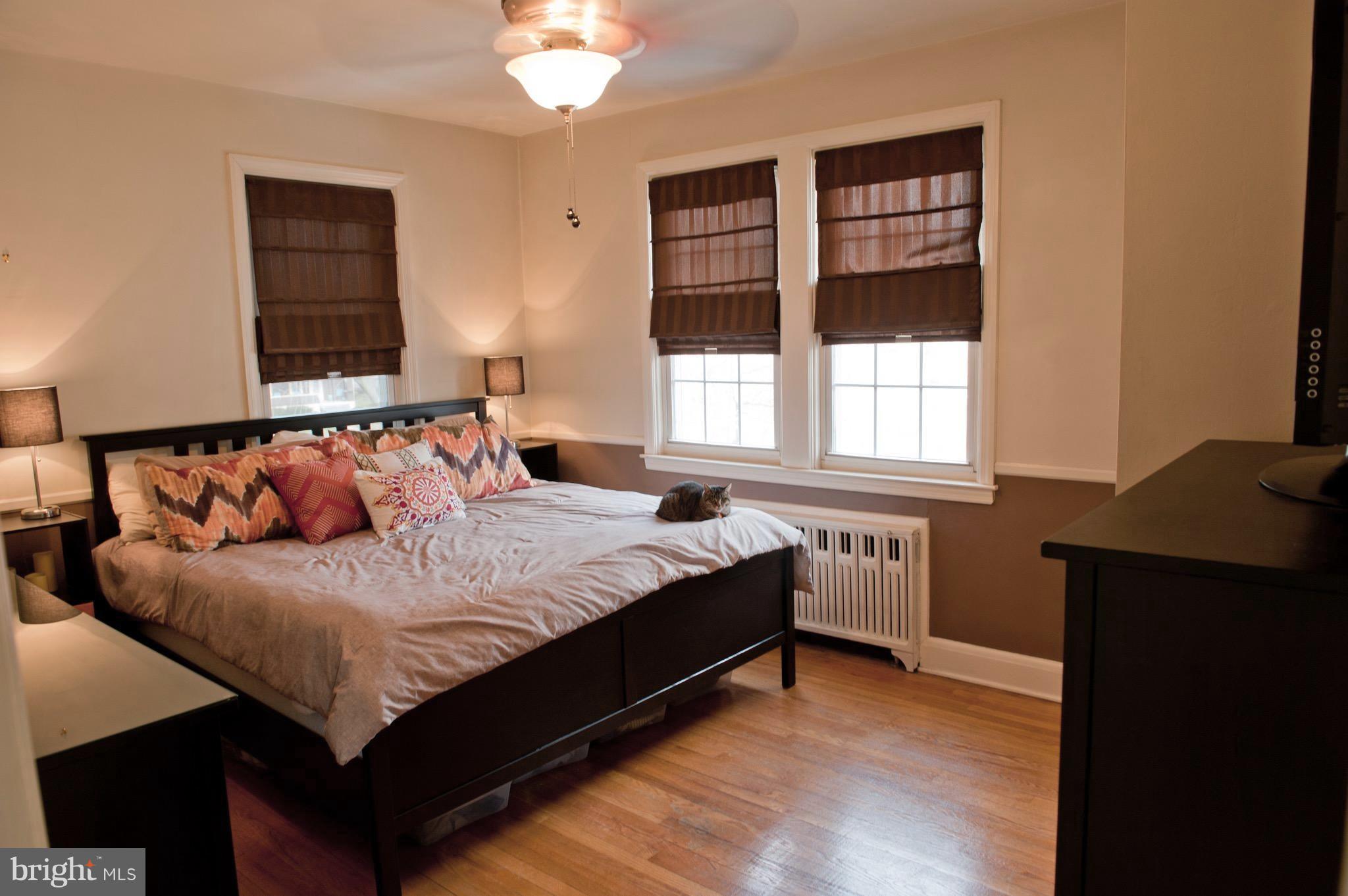 308 Kingston Road Baltimore, MD 21229 - Photo 17 of 30 a bedroom with a bed and window