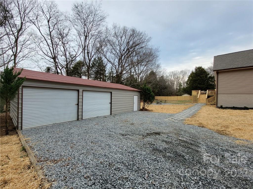 1740 Wilkinson Road Mooresville, NC 28115 - Photo 38 of 42 Gallery Image 38
