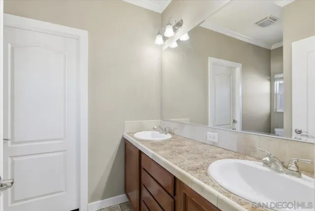 a view of a workspace with furniture