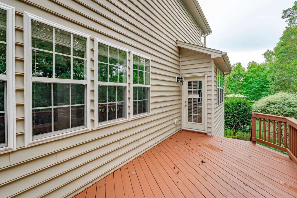 8917 Riverview Park Drive Raleigh, NC 27613 - Photo 28 of 29 Deck