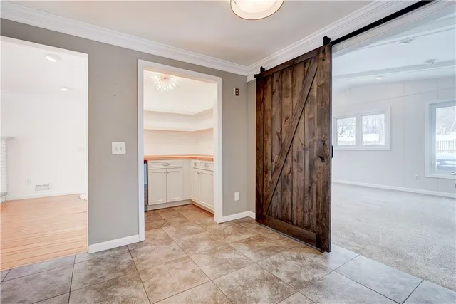 $485,000 | 27 Crestview Drive, Pittsford, NY 14534