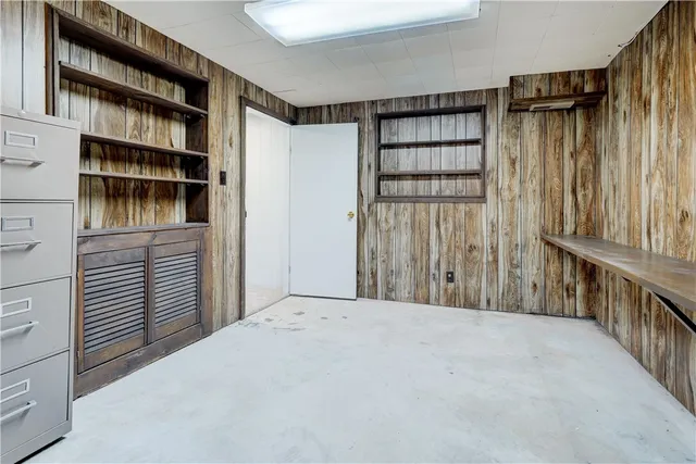 $485,000 | 27 Crestview Drive, Pittsford, NY 14534