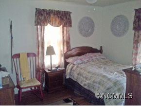 572 Henson Cove Road Canton, NC 28716 - Photo 11 of 17